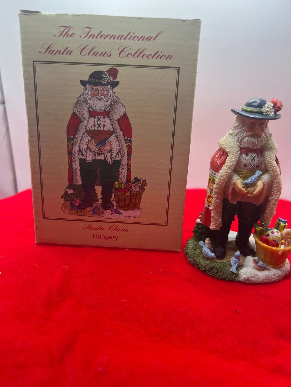 HUNGARY INTERNATIONAL SANTA -SC 44